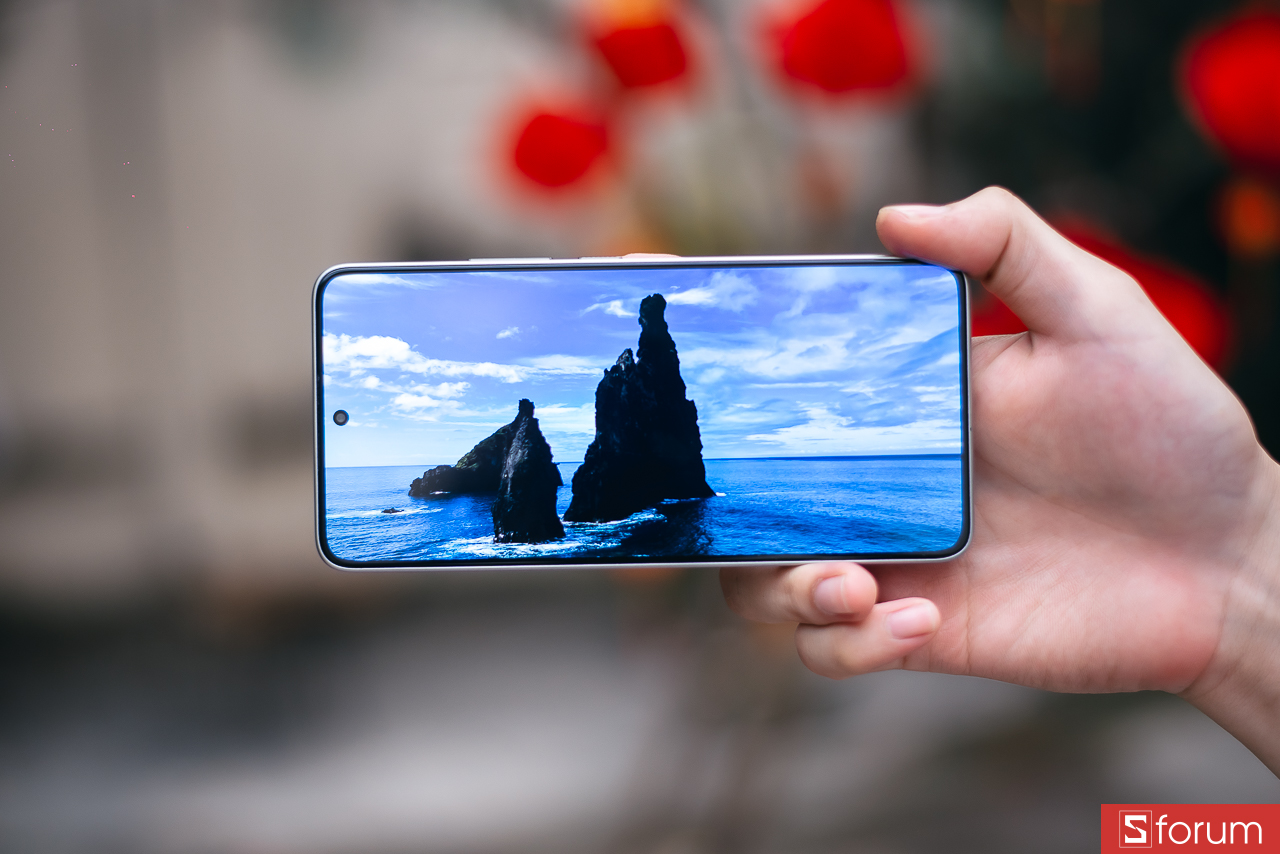 Đánh giá Xiaomi 14T trong năm 2026 về màn hình: sáng và sắc nét