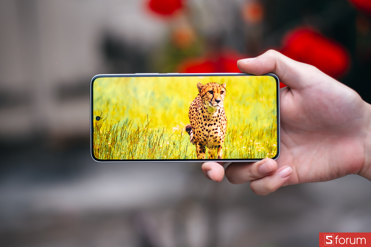 Đánh giá Xiaomi 14T trong năm 2026 về màn hình: sáng và sắc nét