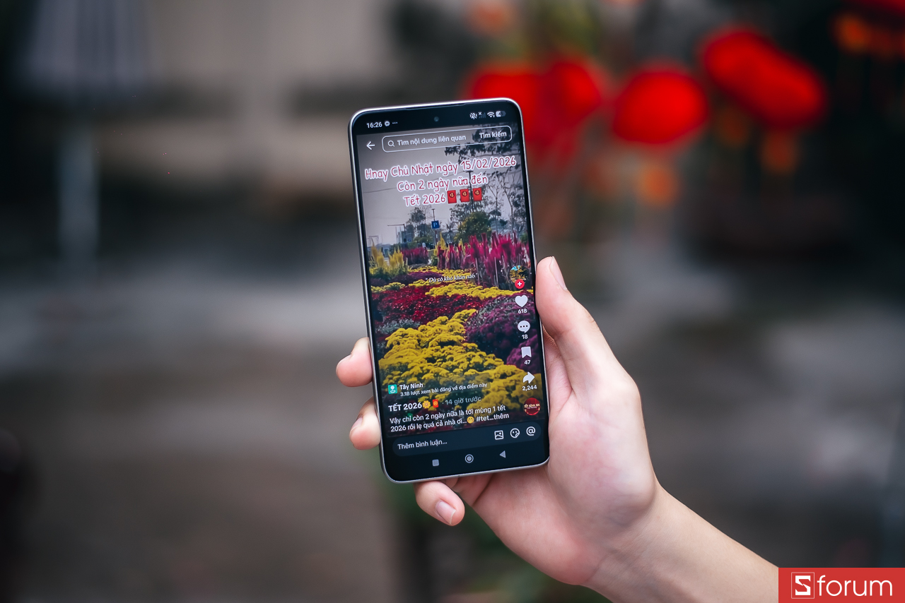 Đánh giá Xiaomi 14T trong năm 2026 về màn hình: tấm nền 68 tỉ màu cao cấp