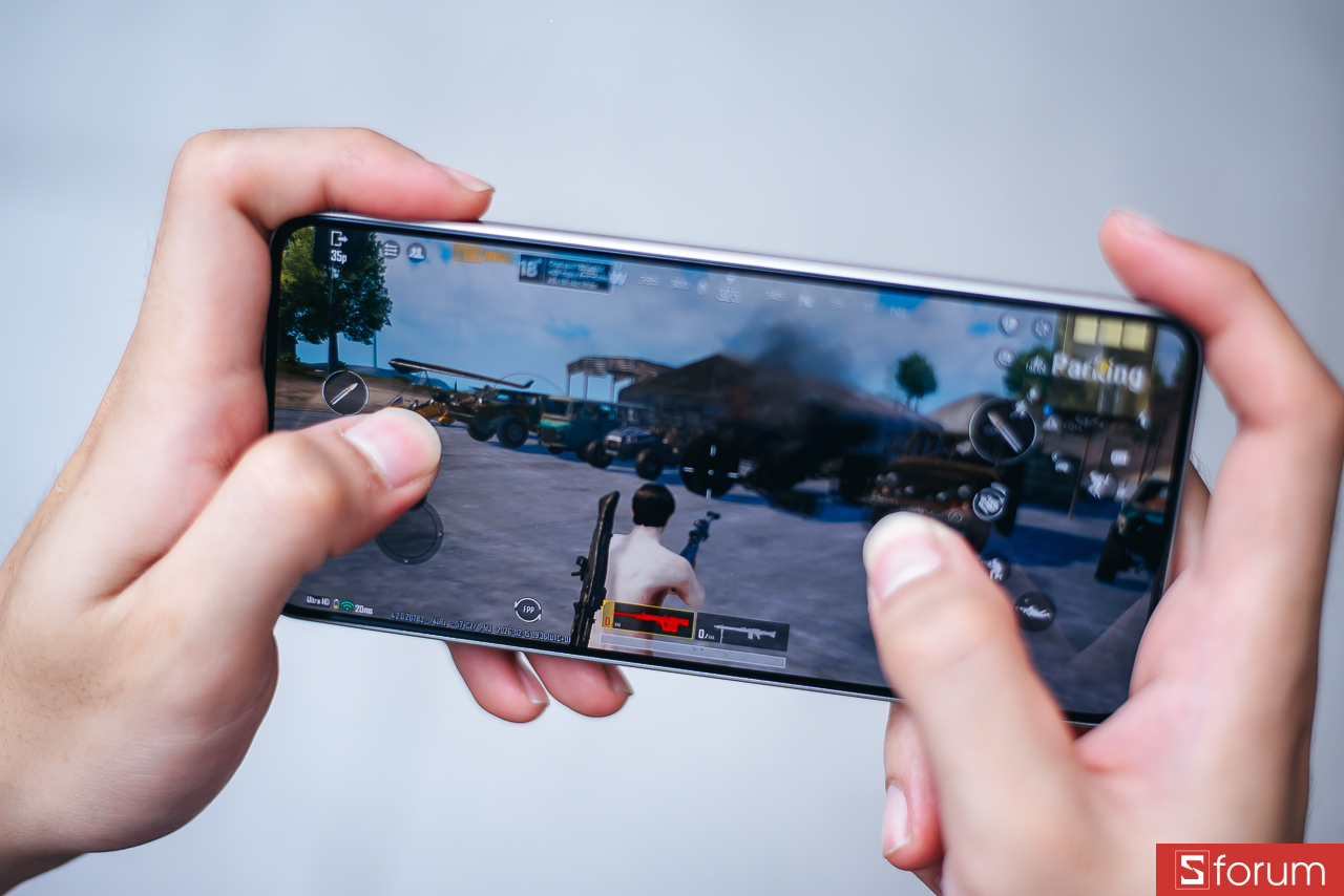 Đánh giá Xiaomi 14T trong năm 2026 về màn hình: tần số quét 144Hz vẫn chưa tương thích với nhiều ứng dụng