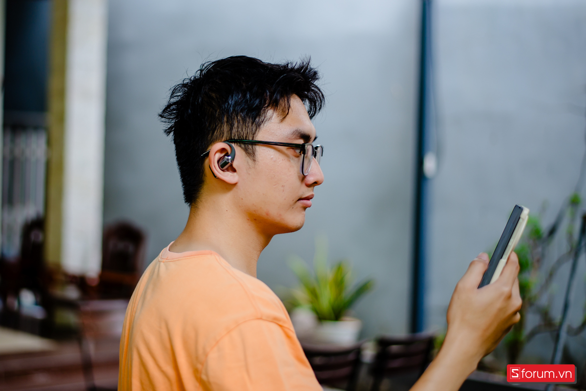 Điểm cộng lớn nhất về chất âm mà mình phải khen là âm trường khá tốt
