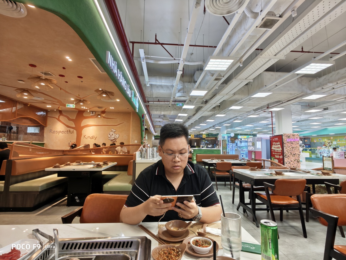 Đánh giá Xiaomi POCO F9 Ultra về camera