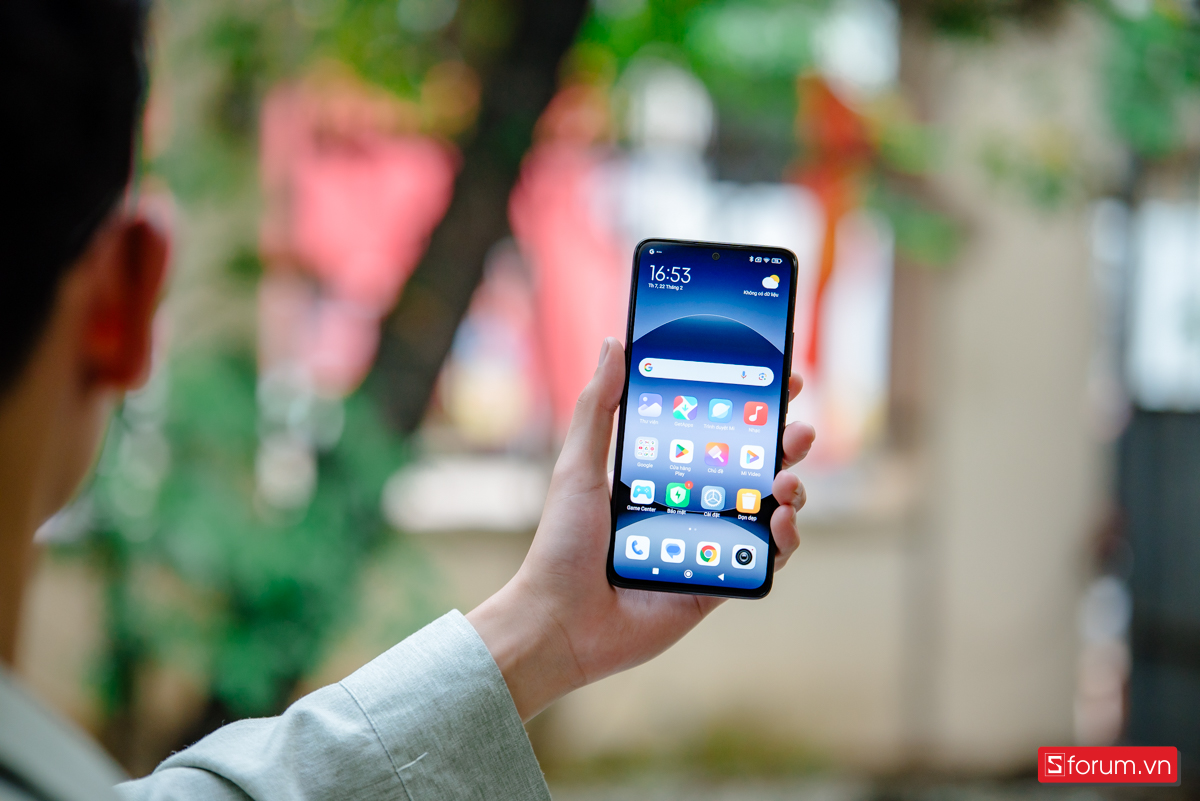 Xiaomi Redmi Note 14 được trang bị màn hình AMOLED kích thước 6.67 inch