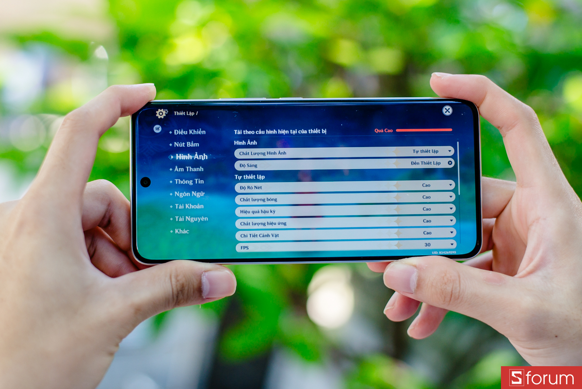 Genshin Impact chạy được ở medium-high setting 30fps