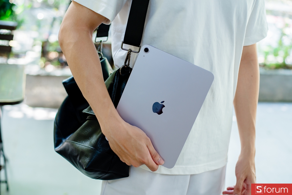Đánh giá iPad Air M4 về thiết kế: Thiết kế mỏng nhẹ