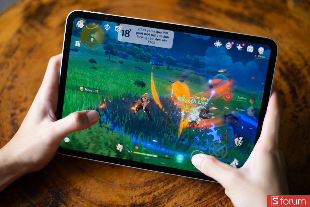 iPad Pro M5 11 inch có hệ thống bốn loa và mảng bốn mic chất lượng studio