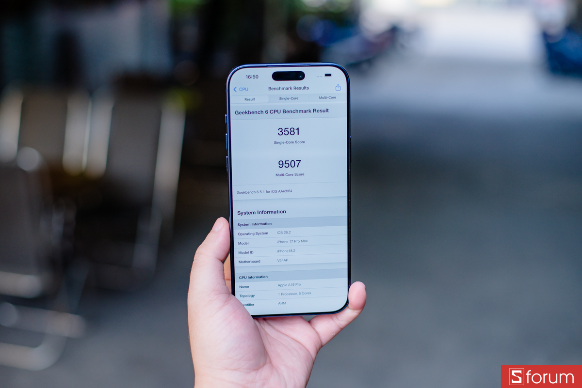 Hiệu năng iPhone 17 Pro Max: Mạnh mẽ nhưng tản nhiệt chưa phải là quá tốt