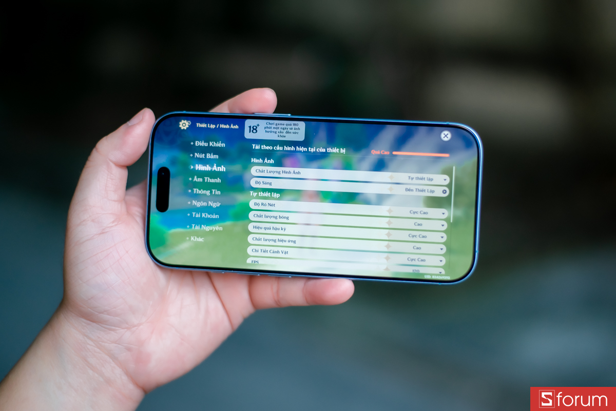 Đánh giá iPhone 17 sau 3 tháng, chơi game trên iPhone 17 cực kỳ mượt mà