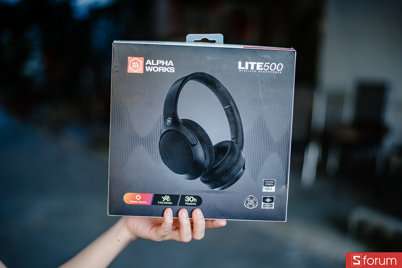 Trên tay Alpha Works Lite 500 và mở hộp
