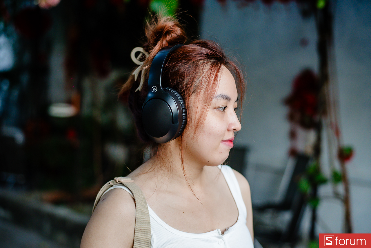 Alpha Works Lite 500 còn hỗ trợ sử dụng có dây qua jack 3.5mm