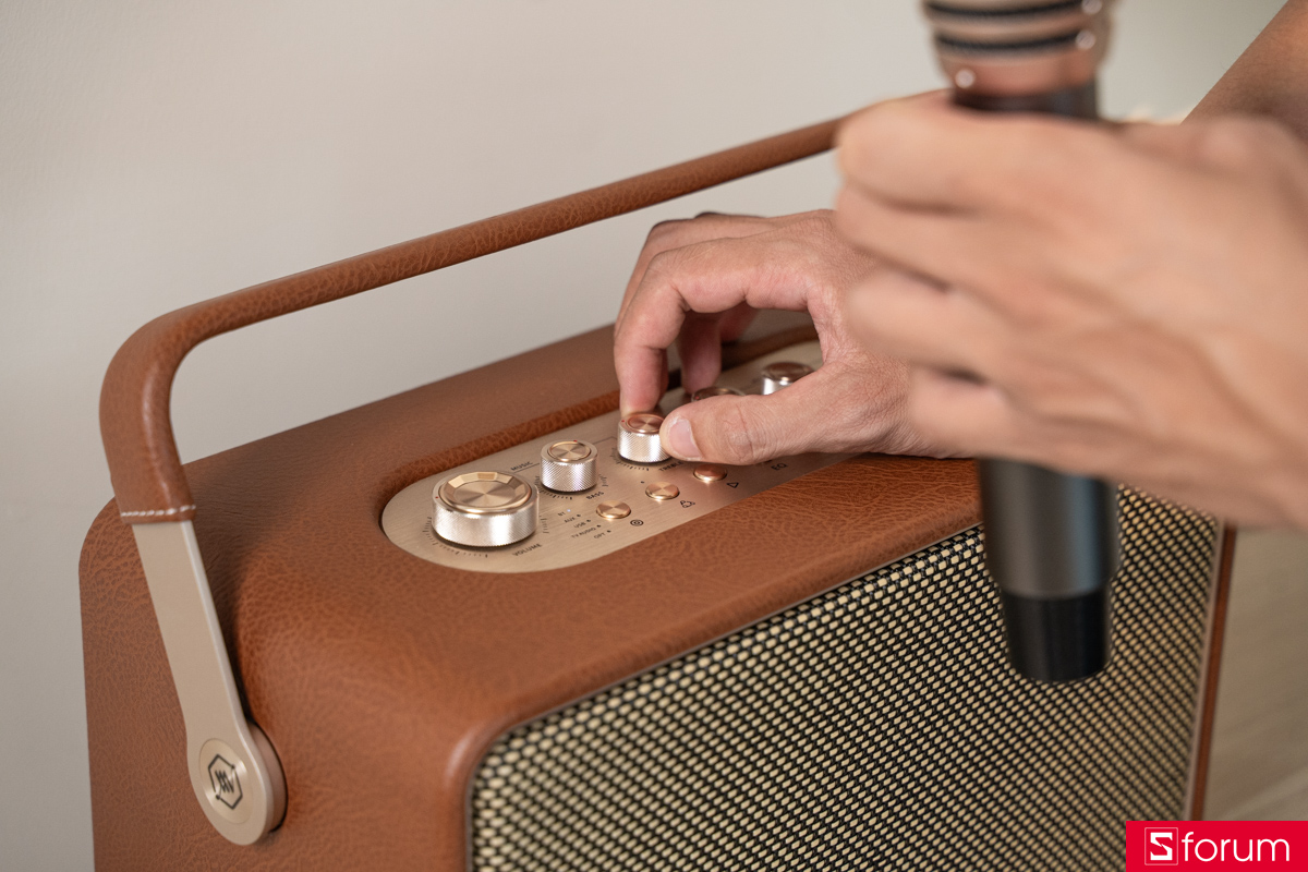 Trên tay Alpha Works AW-W99: Hệ thống âm thanh được tinh chỉnh bởi Audiofrog, đi cùng Tri-Core DSP Audio Engine và hai mạch khuếch đại.