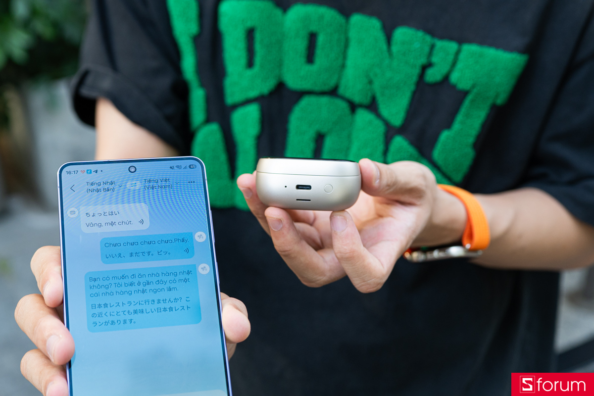 Liberty 5 Pro Max cũng hỗ trợ Face-to-Face Translator, cho phép chọn ngôn ngữ của hai bên