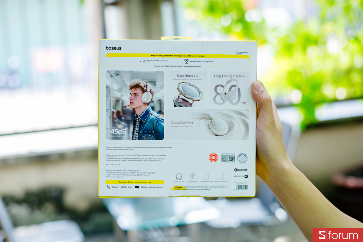 Mở hộp Baseus BH1 NC