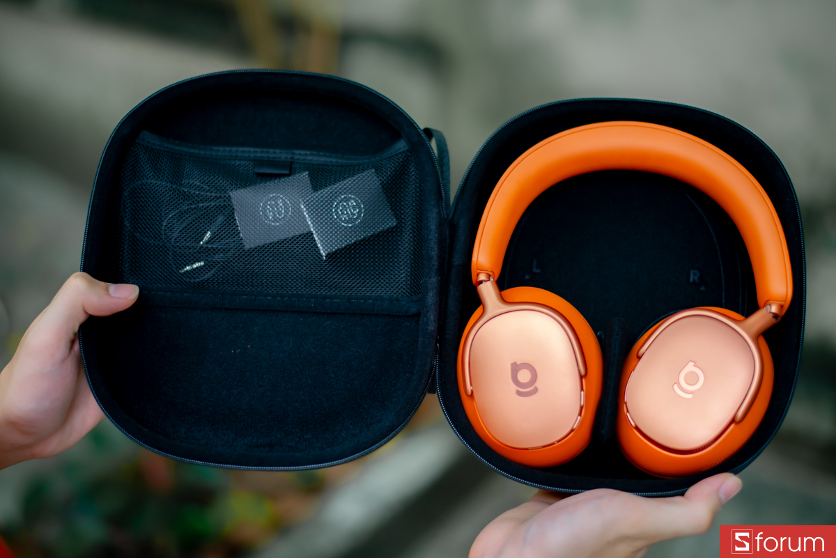 Trên tay Baseus Inspire XH1, sản phẩm đi kèm nhiều phụ kiện tiện lợi