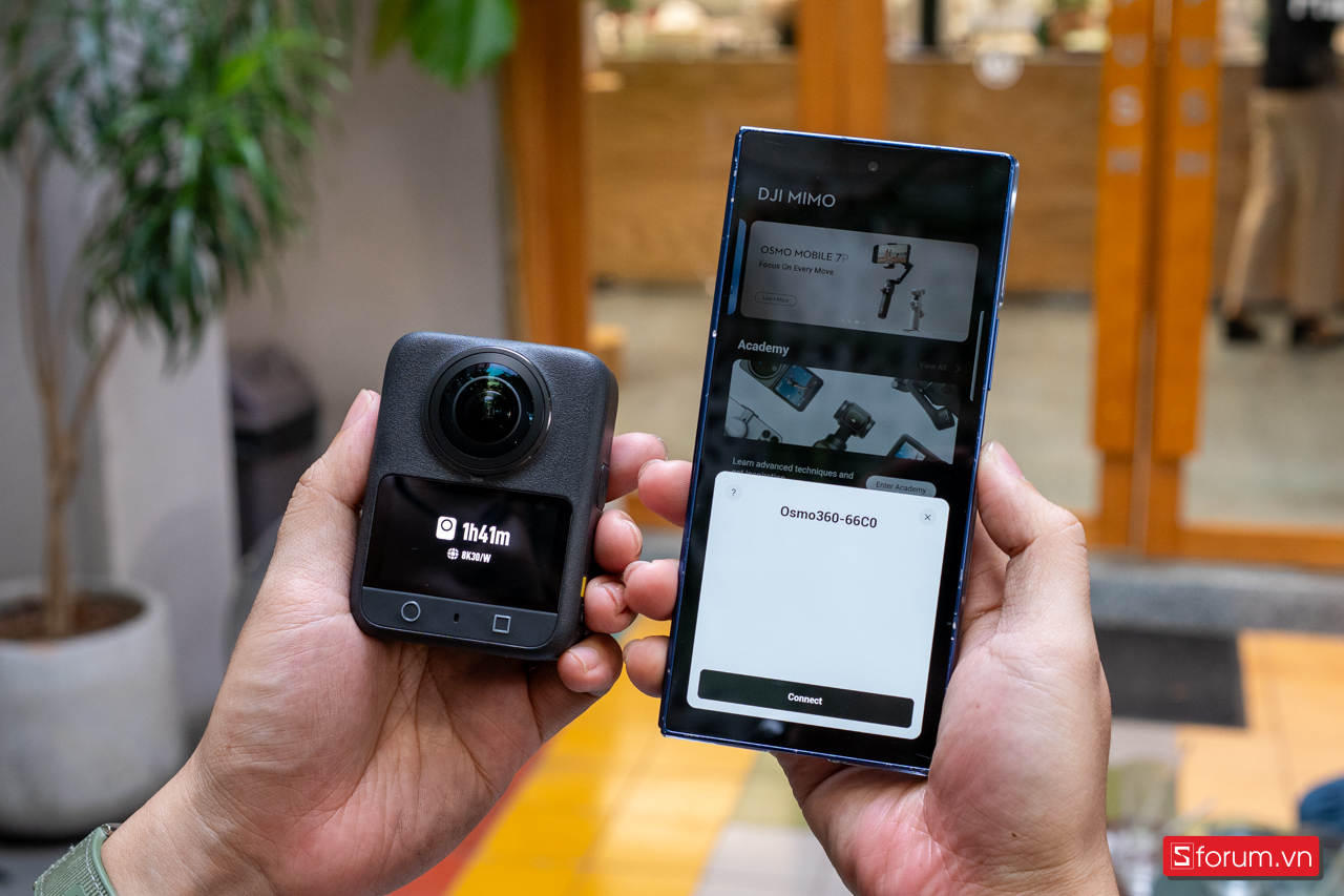 iệc kết nối DJI Osmo 360 với điện thoại diễn ra khá đơn giản