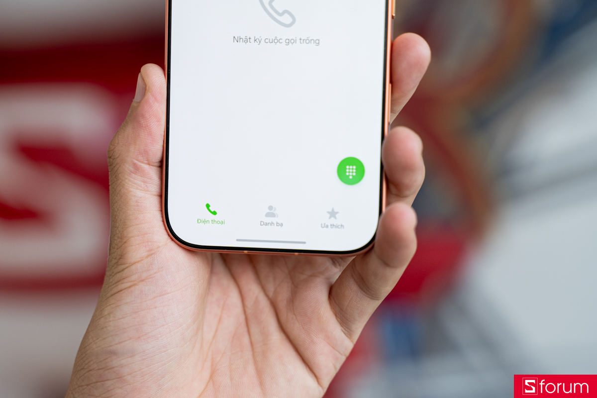 HONOR 600 có cạnh viền siêu mỏng