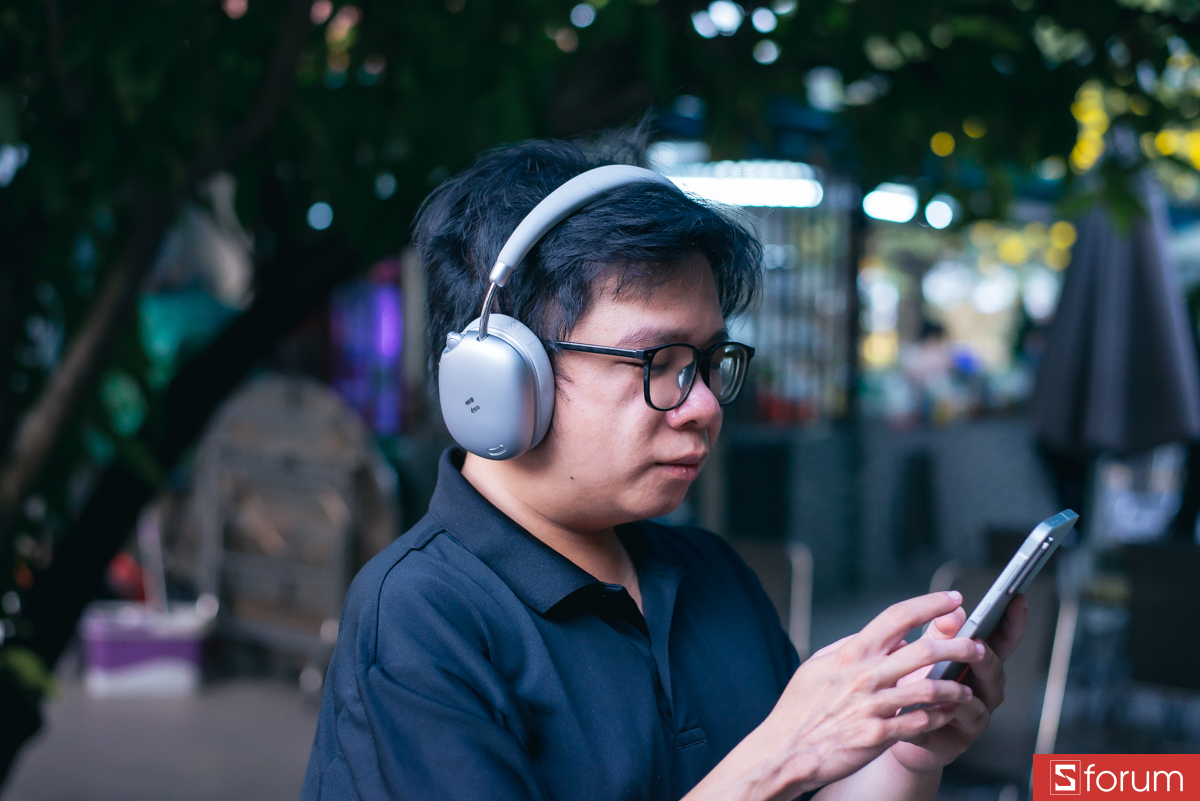 Havit Space S1 sở hữu thiết kế Over-ear với phần ear-cup hình bầu dục