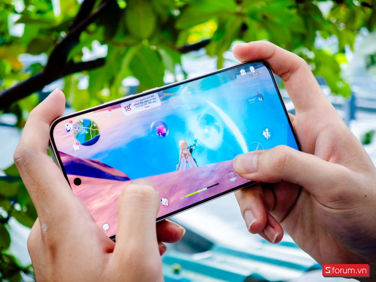 So sánh HONOR 400 vs Samsung Galaxy S25 FE về hiệu năng