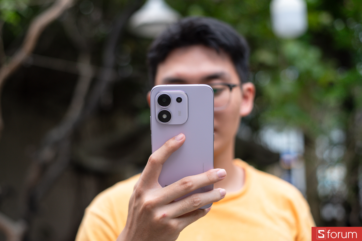 Trên tay HONOR 600S 5G: Điểm nhấn ở cụm camera