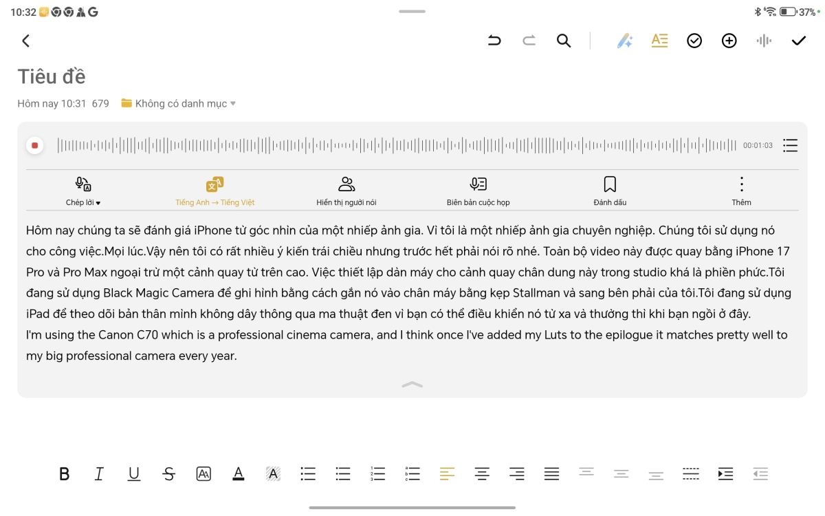 Máy còn hỗ trợ dịch thuật đa ngôn ngữ bao gồm cả tiếng Việt