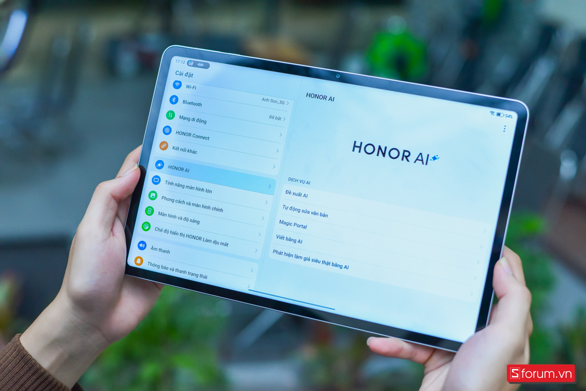 Điểm mình thích nhất khi trên tay Honor Pad 10 chính là hệ thống tính năng AI được tích hợp