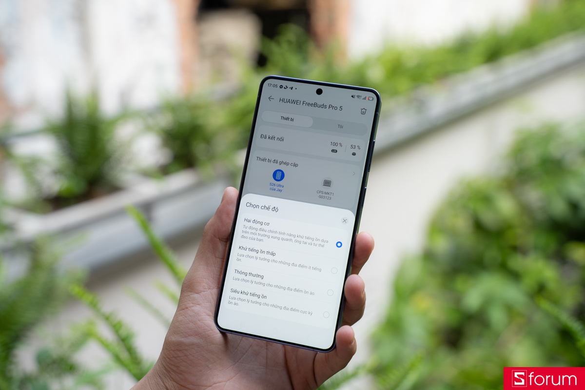 Trên tay Huawei FreeBuds Pro, hệ thống ANC sử dụng hai chip xử lý độc lập