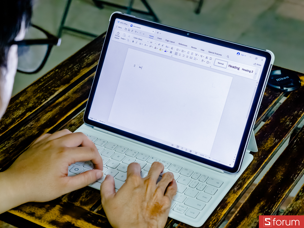 Máy còn đi kèm bộ WPS Office độc quyền của Huawei