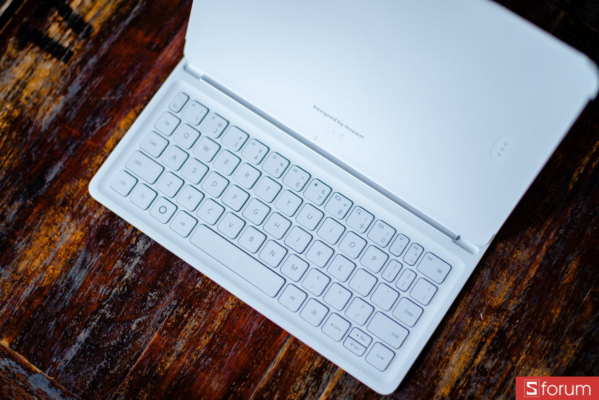 Bộ bàn phím Huawei Smart KeyBoard được thiết kế mỏng nhẹ