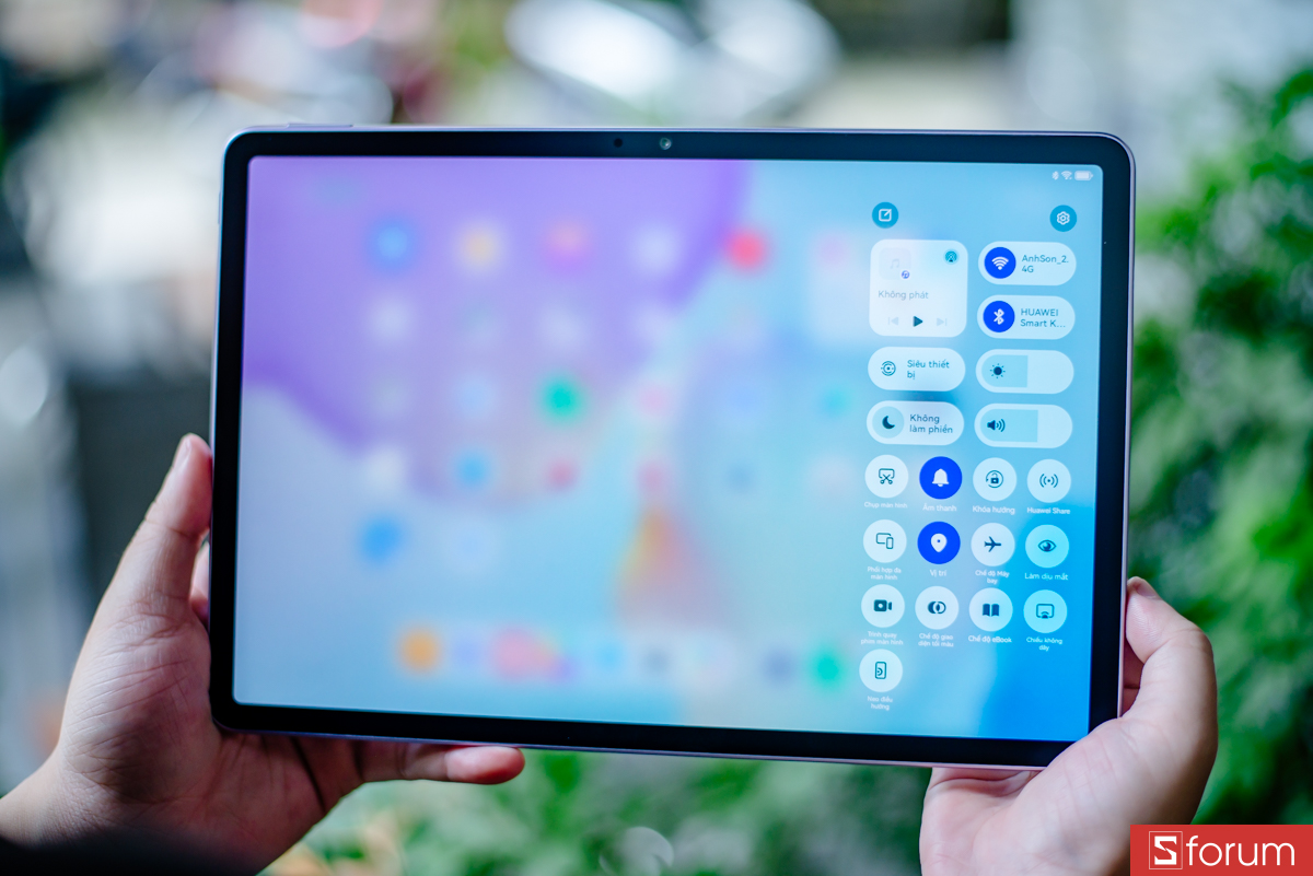 Máy chạy trên hệ điều hành HarmonyOS 4.3