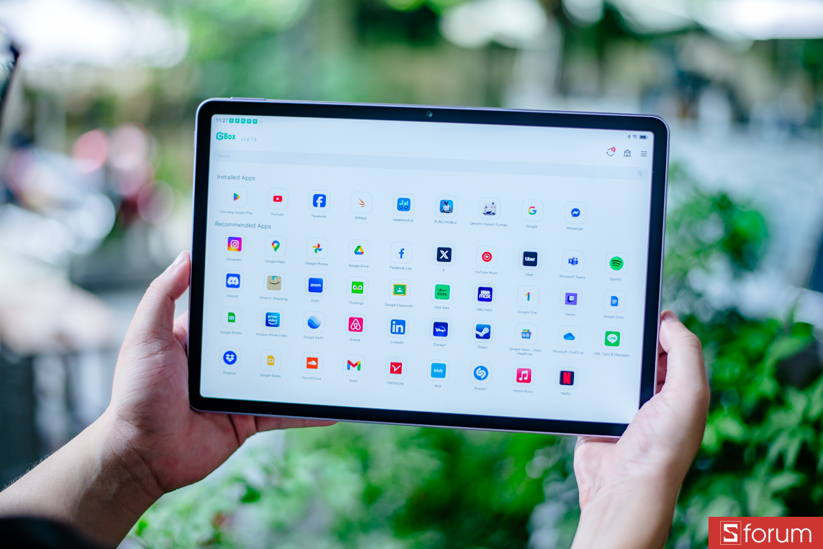 Kho phần mềm giống với hầu hết các máy tính bảng Android khác