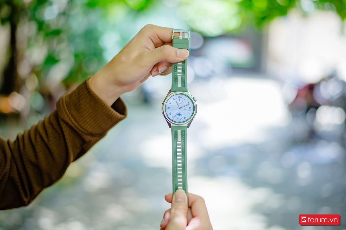 Trên tay Huawei Watch GT 6 46mm: Thiết kế đẹp và thời thượng