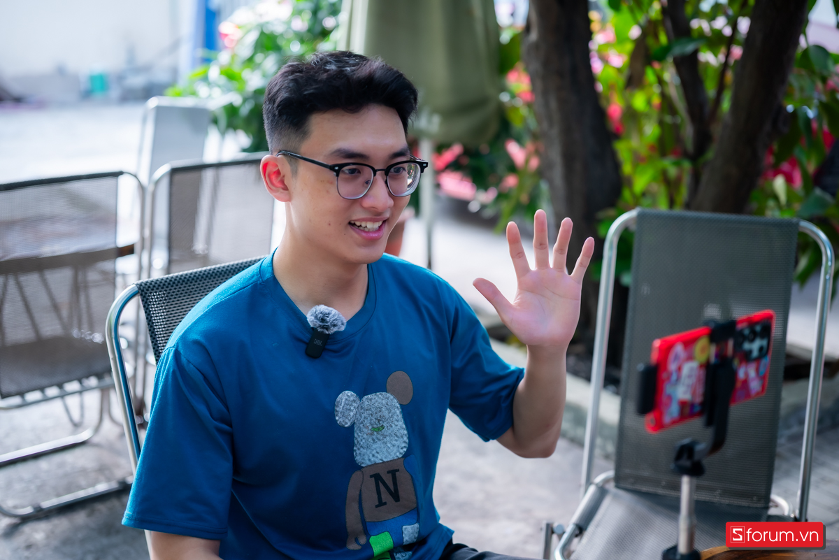 Tính năng sạc nhanh cũng là điểm cộng lớn của sản phẩm