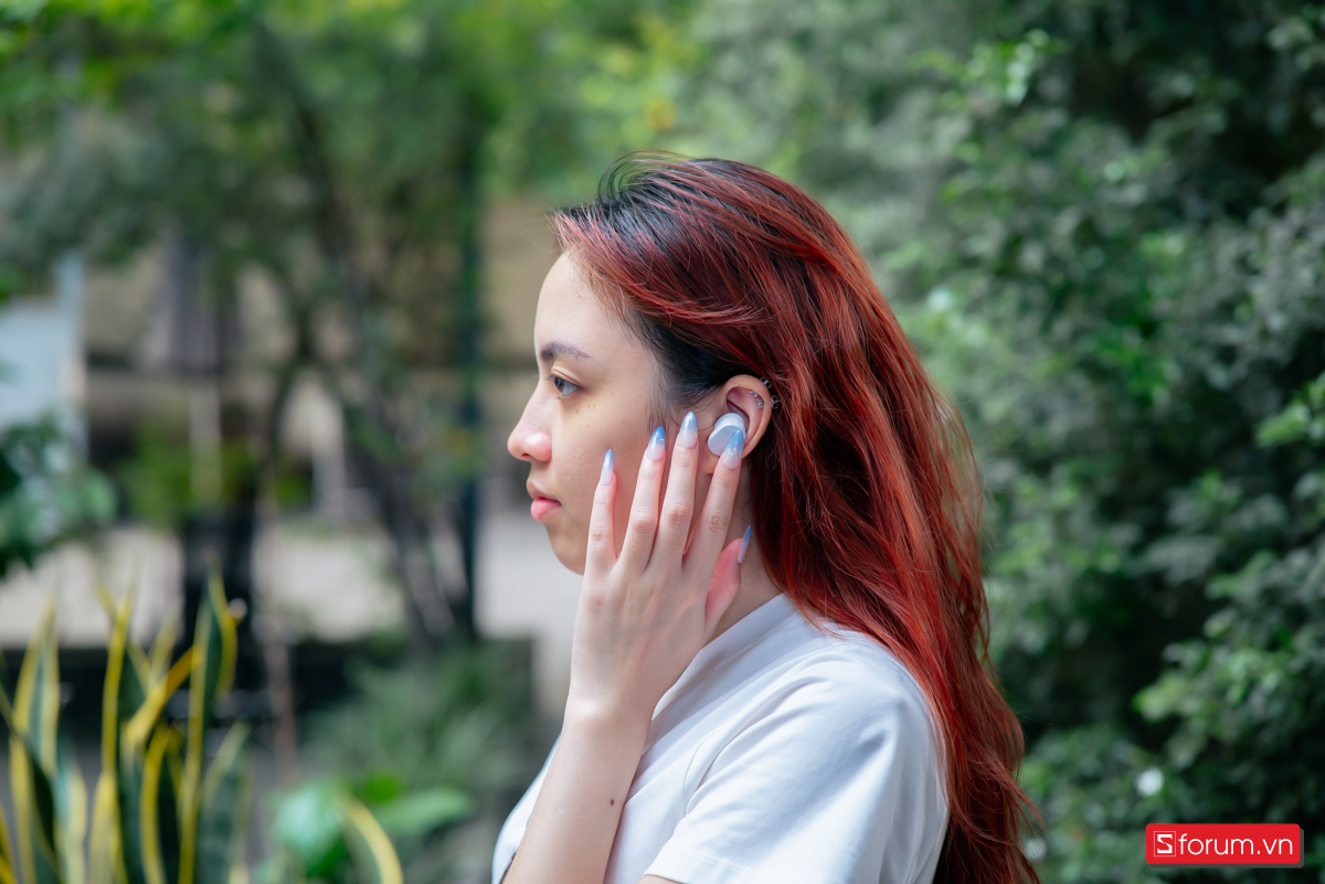 Khi trên tay JBL Tune Buds 2 và test thử tính năng chống ồn ANC, tai nghe loại bỏ gần như hoàn toàn tiếng ồn