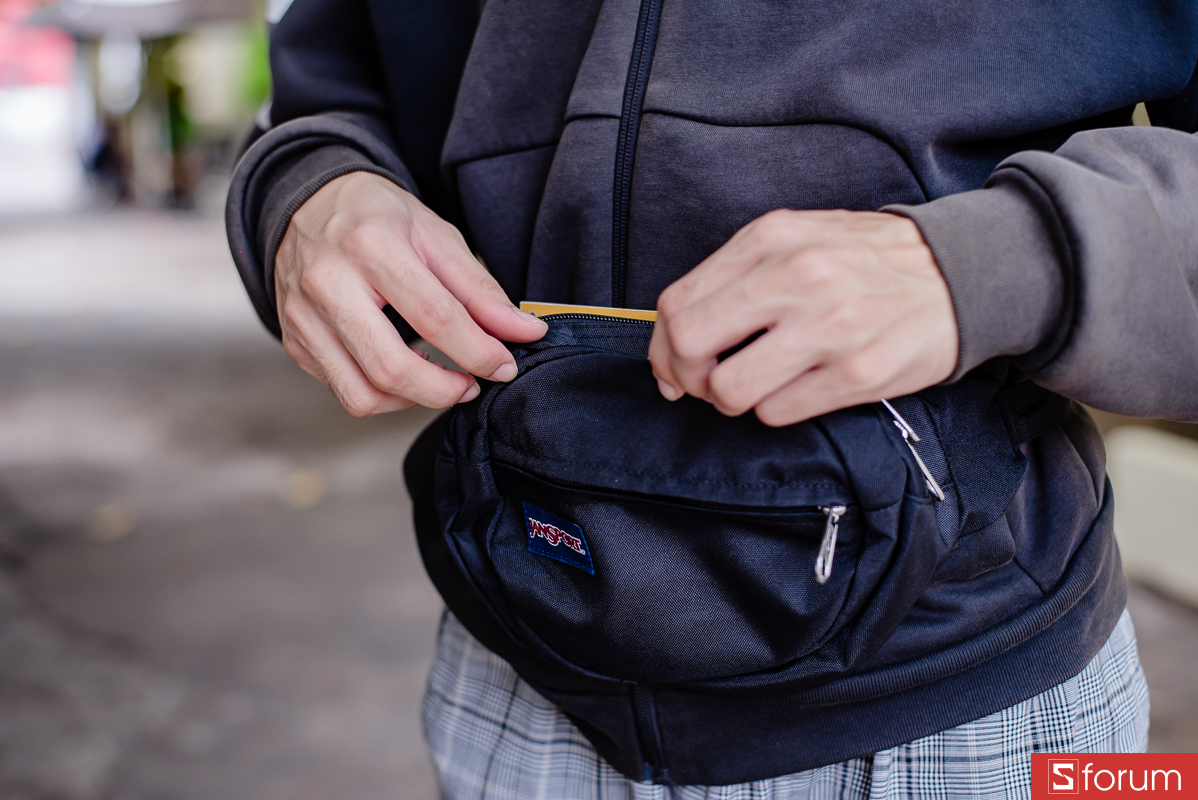 Trên tay Jansport (USA) Fifth Avenue 2.5L: Phù hợp với nhiều đối tượng người dùng