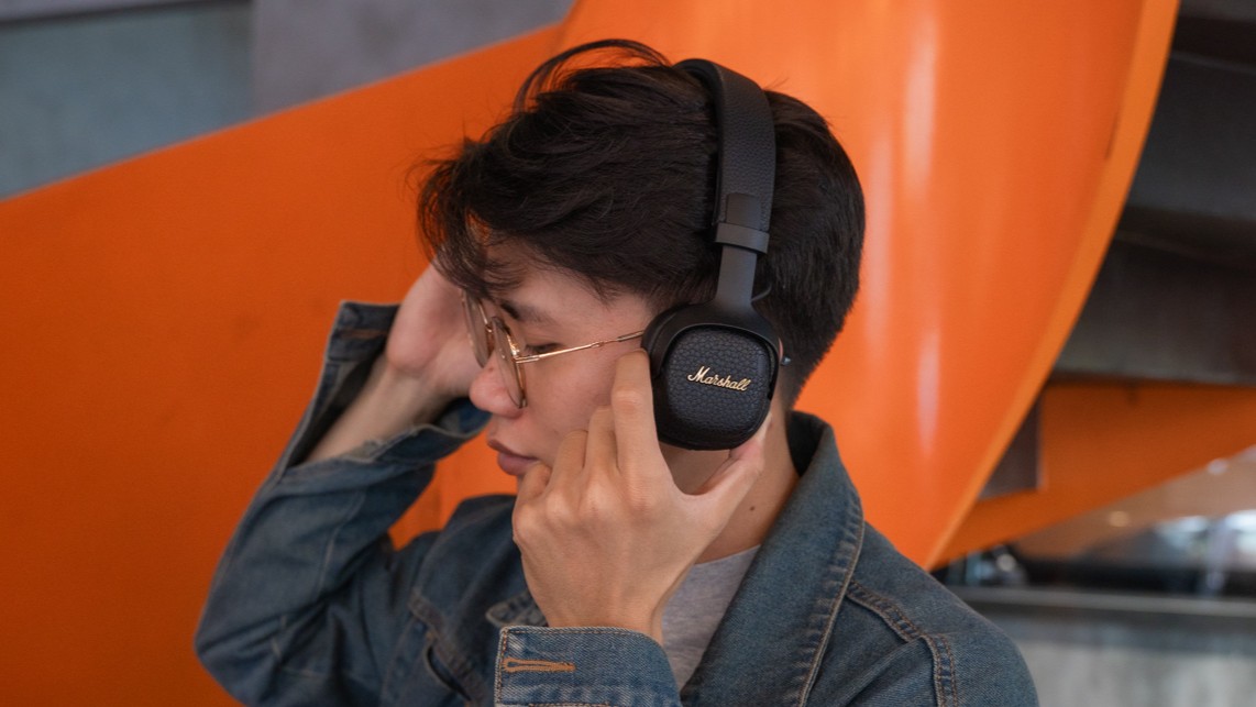 Trên tay Marshall Milton ANC: Tai nghe on-ear với thiết kế vintage, chống ồn ANC tốt, giá 5.9 triệu