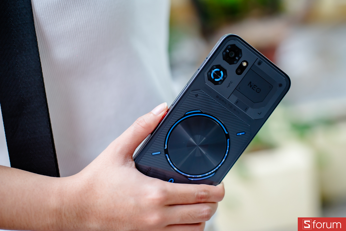 Đánh giá Nubia Neo 5 GT 5G về thiết kế