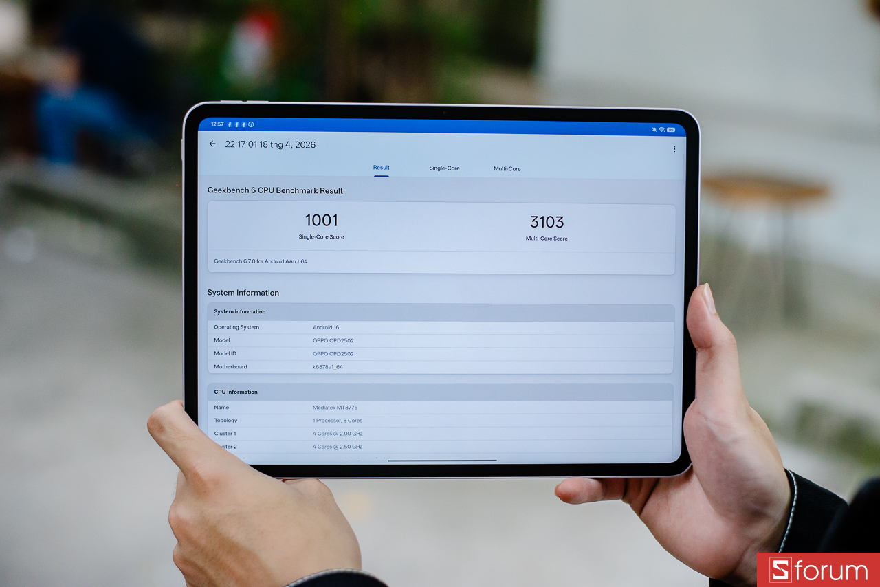 Với Geekbench 6, máy đạt 1001 điểm đơn nhân và 3103 điểm đa nhân