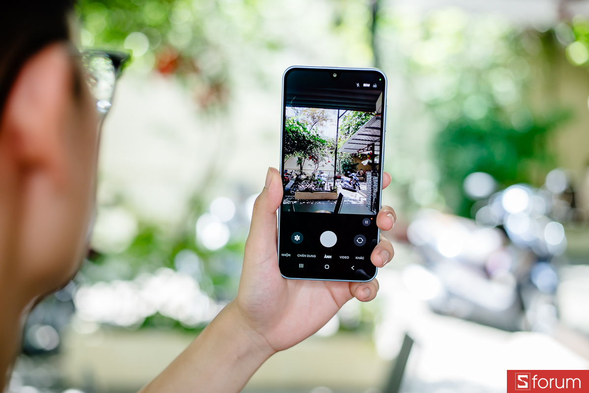 Trên tay Samsung Galaxy A18: Camera đủ dùng