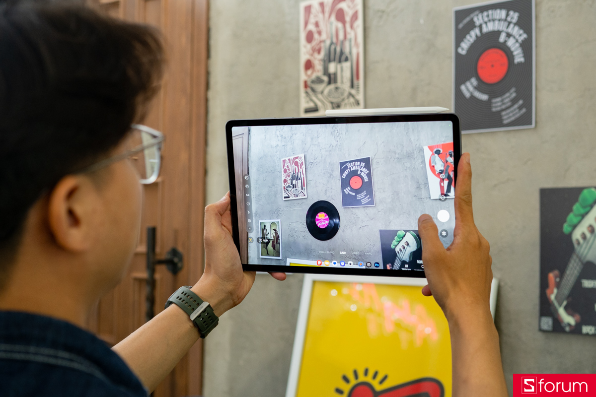 Trên tay Galaxy Tab S12 Plus: Camera đủ dùng