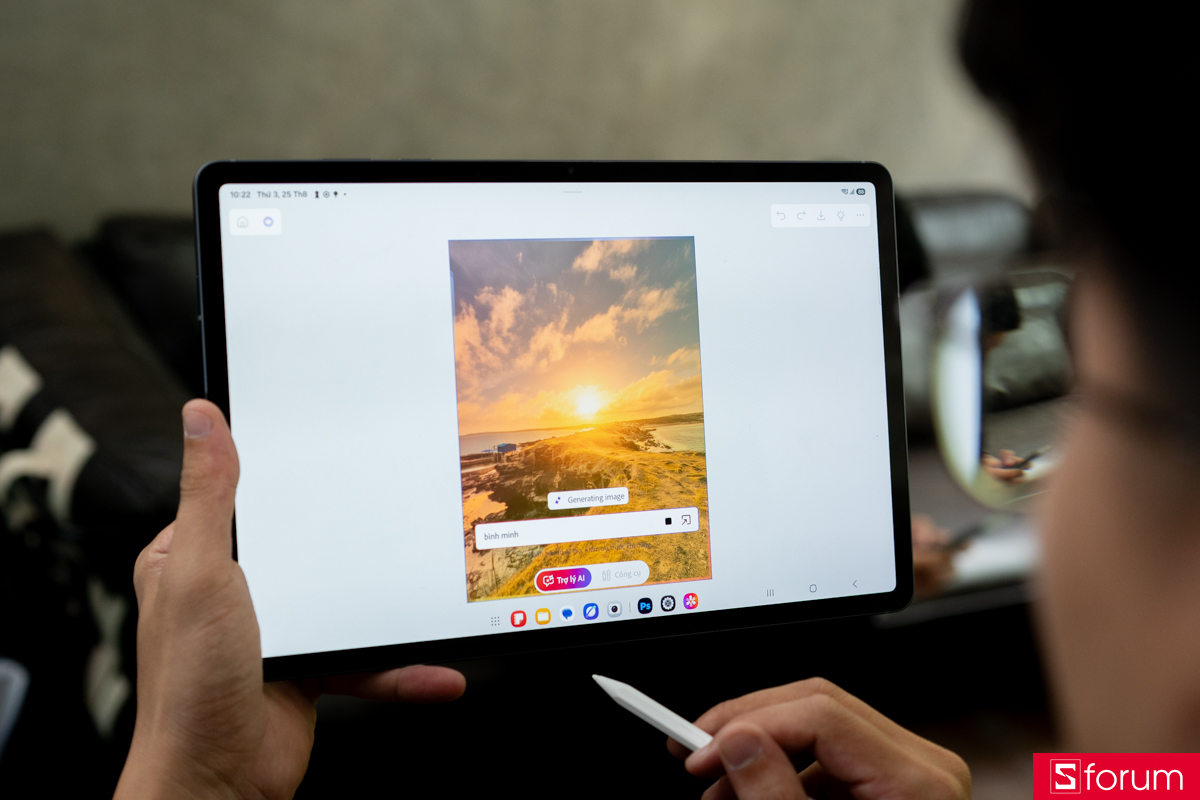 Trên tay Galaxy Tab S12 Plus: Máy có nhiều tính năng AI