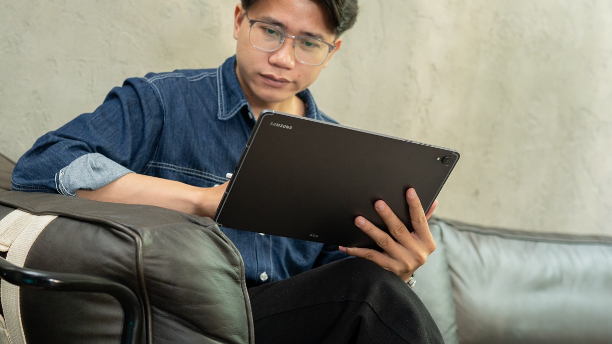 Trên tay Galaxy Tab S12 Plus: Mỏng 5.3 mm, chip Dimensity 9600, tối ưu phần mềm tốt hơn, giá 32.9 triệu đồng