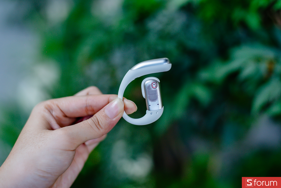 Shokz sử dụng vành titanium kết hợp Ultra-Soft Silicone 2.0