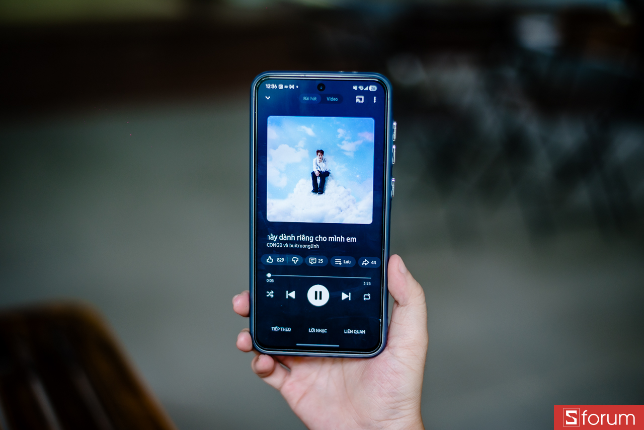 Về chất âm thực tế, StarGO C100 Pro nghe khá vui tai cho nhu cầu giải trí hằng ngày