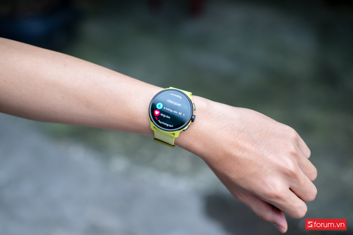 Về đo lường sức khỏe, Suunto Run tích hợp cảm biến nhịp tim quang học mới