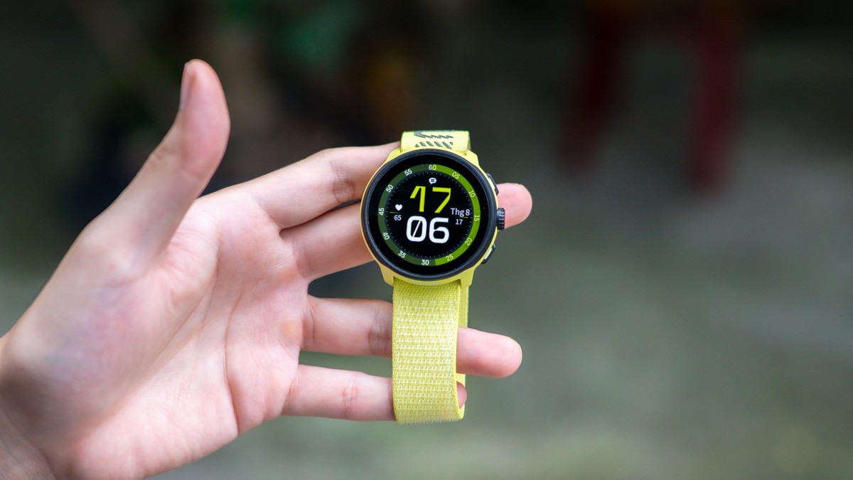 Trên tay Suunto Run: Đồng hồ chuyên chạy bộ, siêu nhẹ, pin 12 ngày
