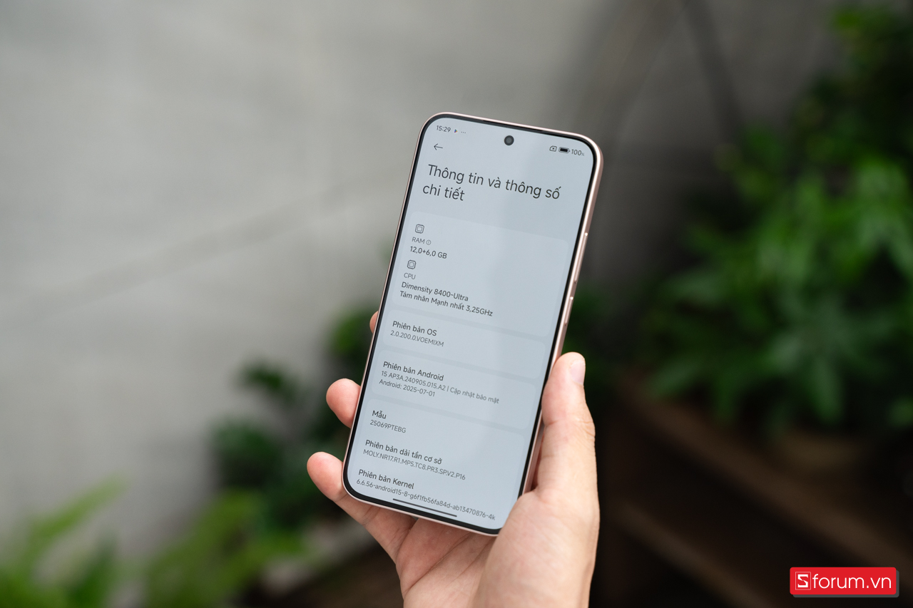 Trên tay Xiaomi 15T với thông số phần cứng ấn tượng
