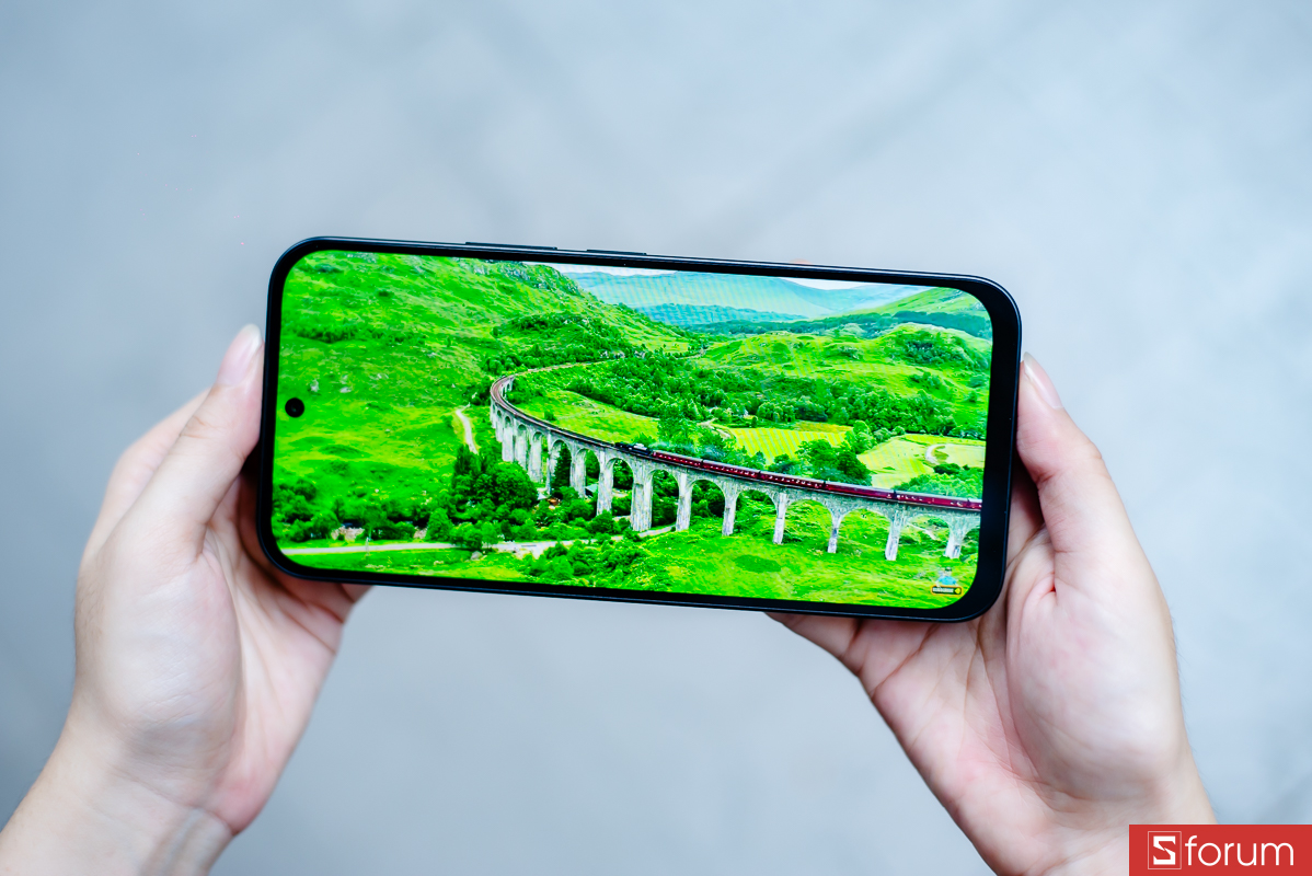 Redmi 17 5G trang bị màn hình LCD kích thước 6.9 inch, độ phân giải 1600 x 720 pixel