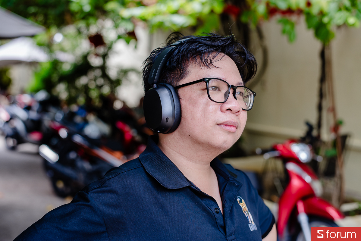 Về phần âm thanh, Redmi Headphone Neo được trang bị driver động 40mm phủ titanium