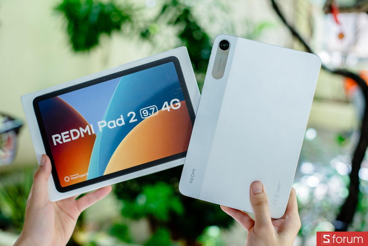 Trên tay Xiaomi Redmi Pad 2 9.7 4G: Hộp máy đủ phụ kiện