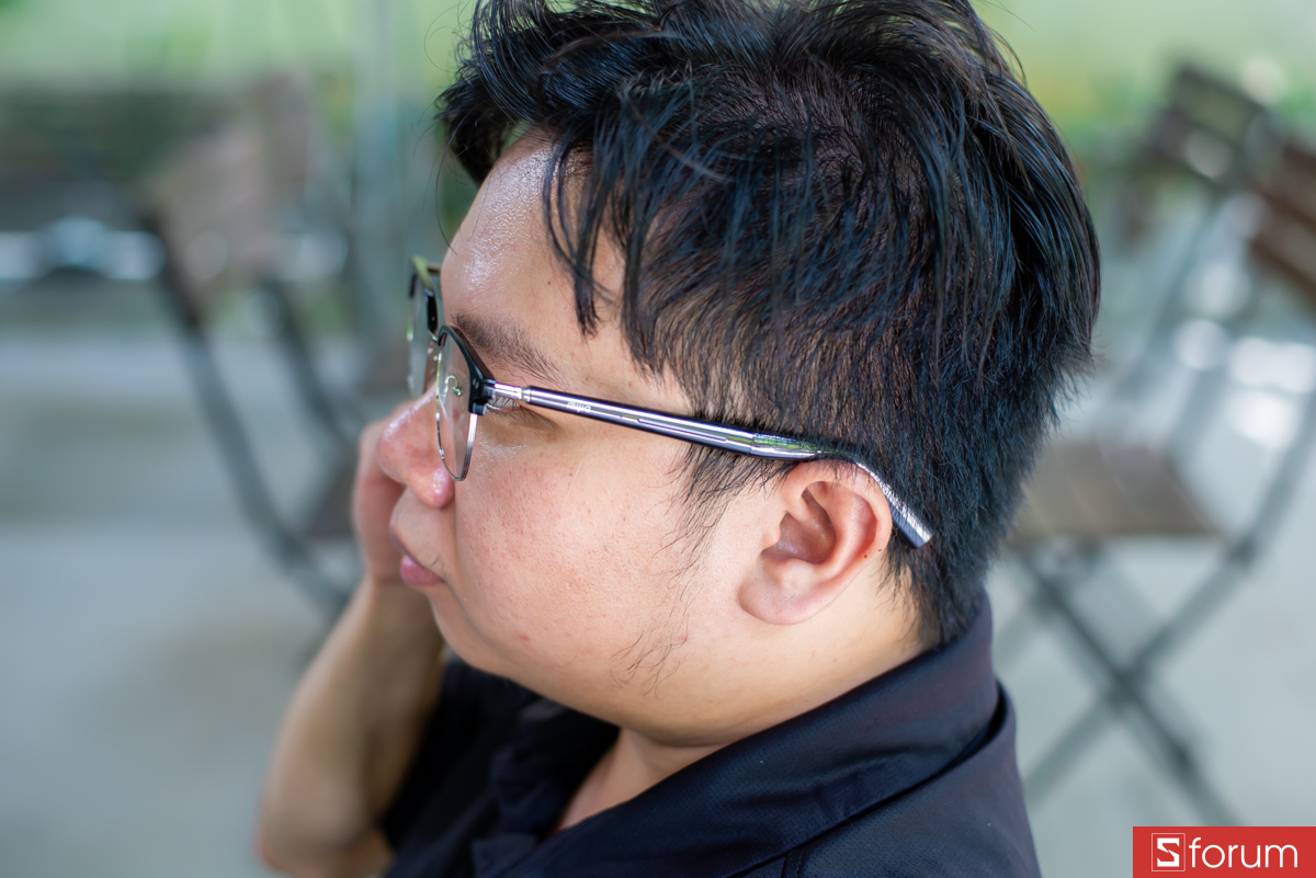 Trên tay Xiaomi MIJIA Smart Audio Glasses 2, trọng lượng tổng thể cực ỳ nhẹ